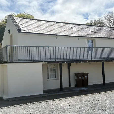 Wood Estate